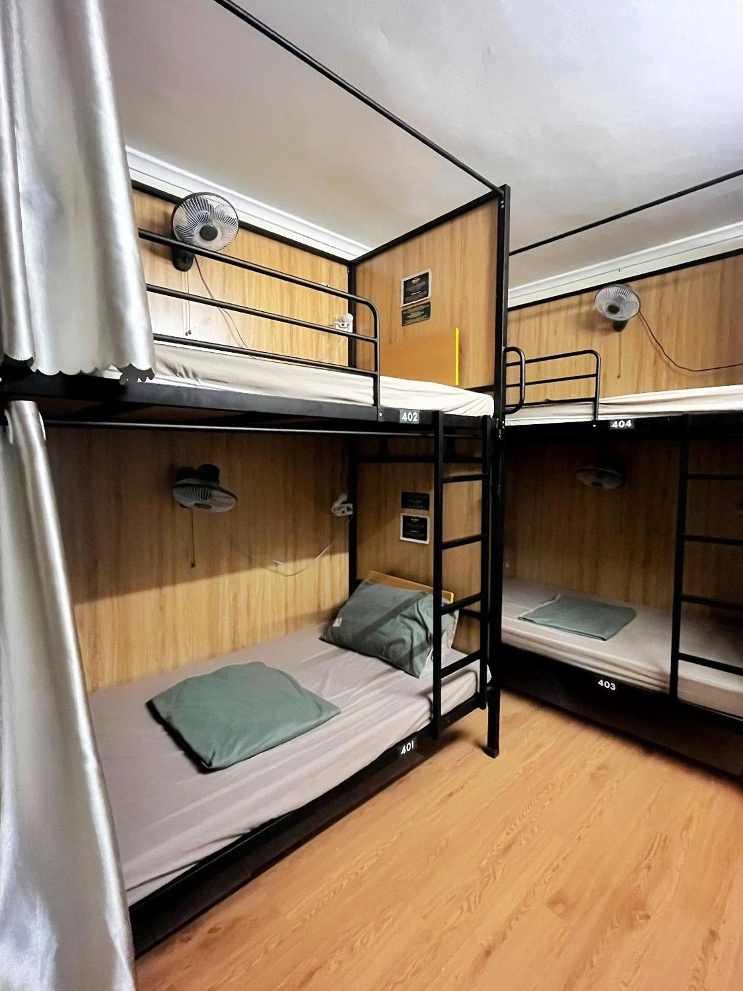 Dreamer Dormitory Hanoi Exterior foto